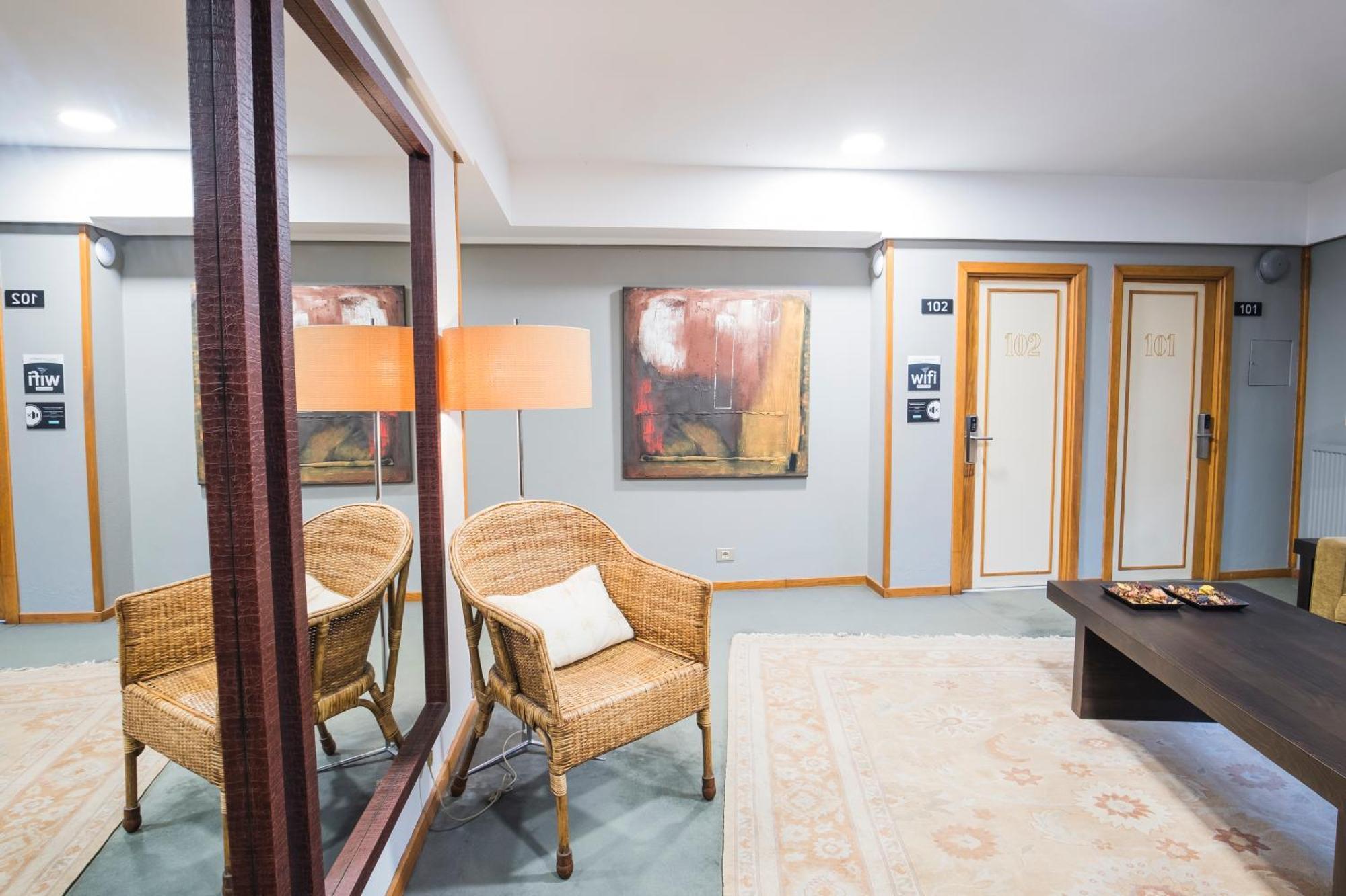 Hotel Jopi Boiro Buitenkant foto