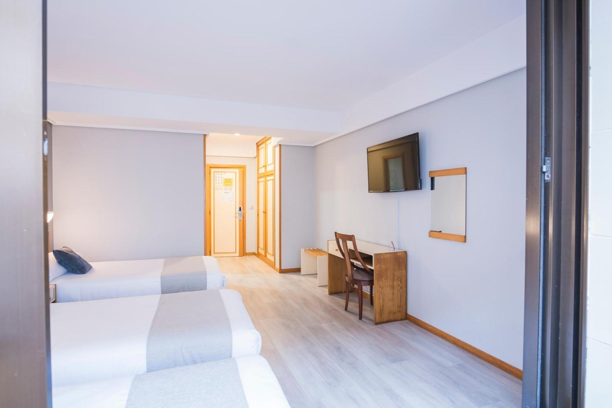 Hotel Jopi Boiro Buitenkant foto